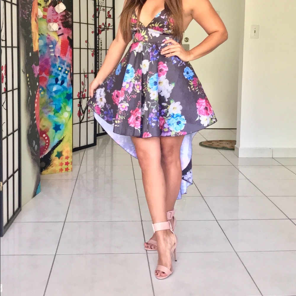 Floral lulus gorgeous dress